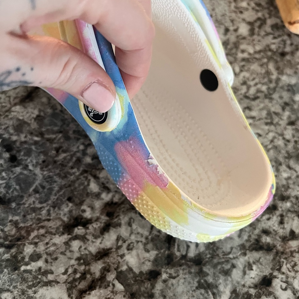 Tye Dye Crocs - Picture 5 of 7
